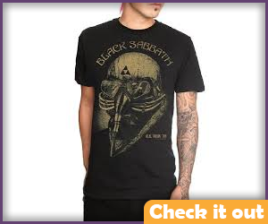 Black Sabbath T-Shirt. 