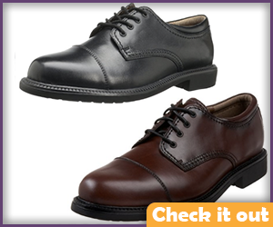Dress Shoes (brown or black).