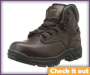 Brown Tactical Boots.