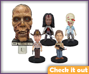 The Walking Dead Bobble Head Set.
