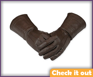 Brown Gauntlet Gloves.